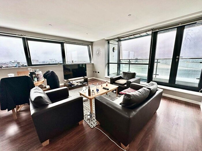 2 Bedroom Apartment To Rent In Bridgewater Place, Leeds, LS11