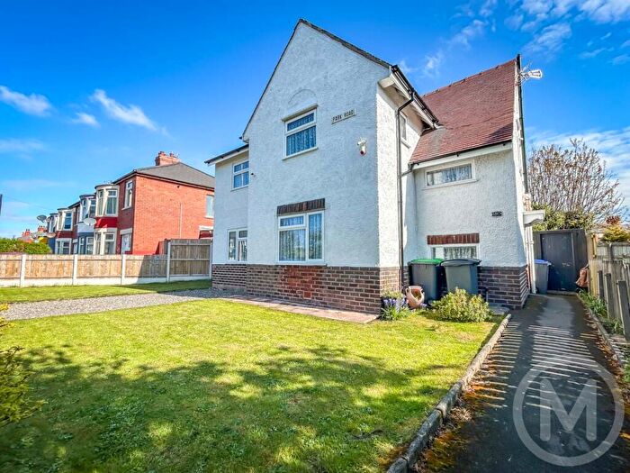 3 Bedroom Detached House For Sale In Park Road, Blackpool, FY1