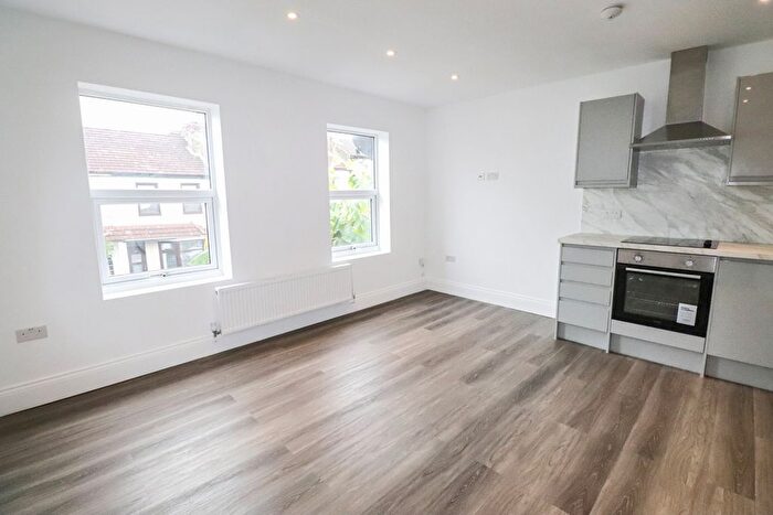 3 Bedroom Terraced House For Sale In Coleman Road, Belvedere, Kent, DA17