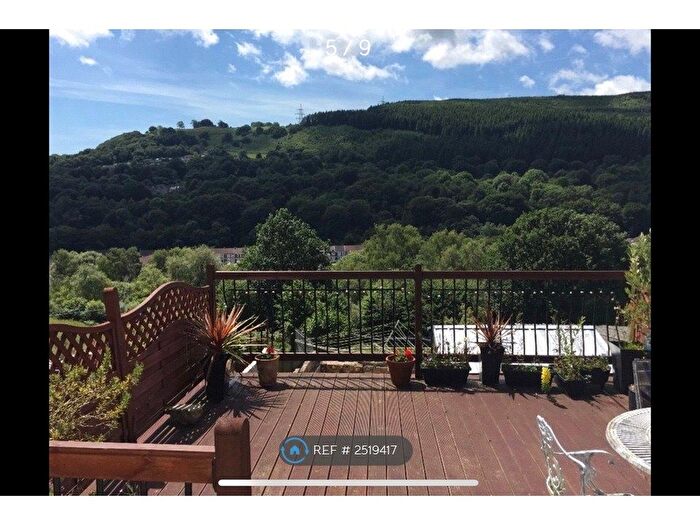 2 Bedroom Semi-Detached House To Rent In Pantygraigwen Road, Pontypridd, CF37