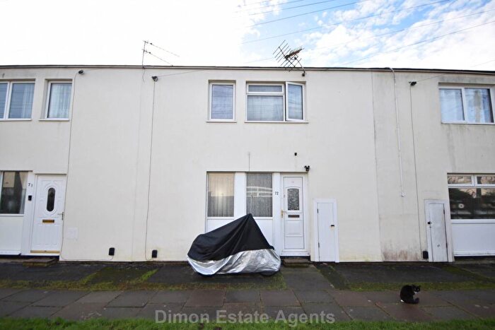 3 Bedroom Terraced House For Sale In Carless Close, Gosport, PO13