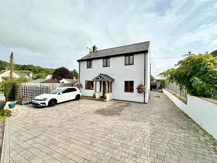 3 Bedroom Detached House For Sale In Chessgrove Lane, Longhope, GL17