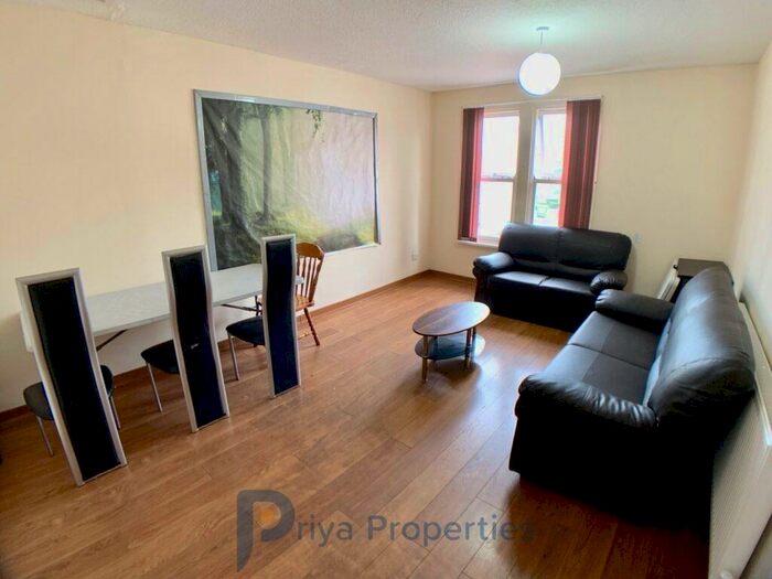 5 Bedroom Apartment To Rent In Braunstone Gate, Leicester, LE3