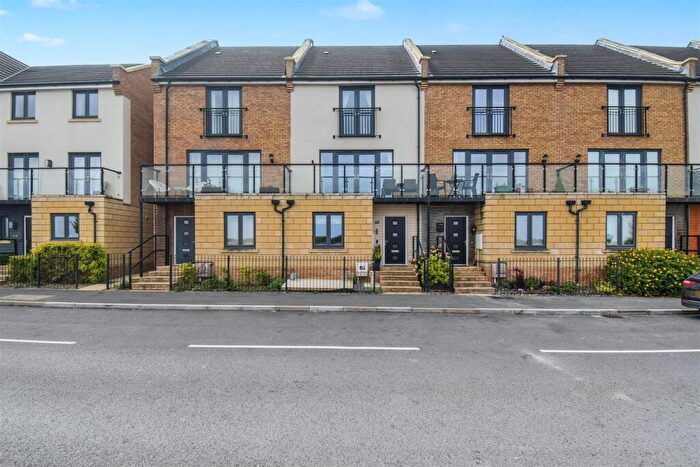 4 Bedroom Town House For Sale In Kestrel Road, Corby, NN17