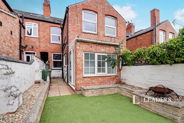 3 Bedroom House To Rent In Arthur Street, LE11