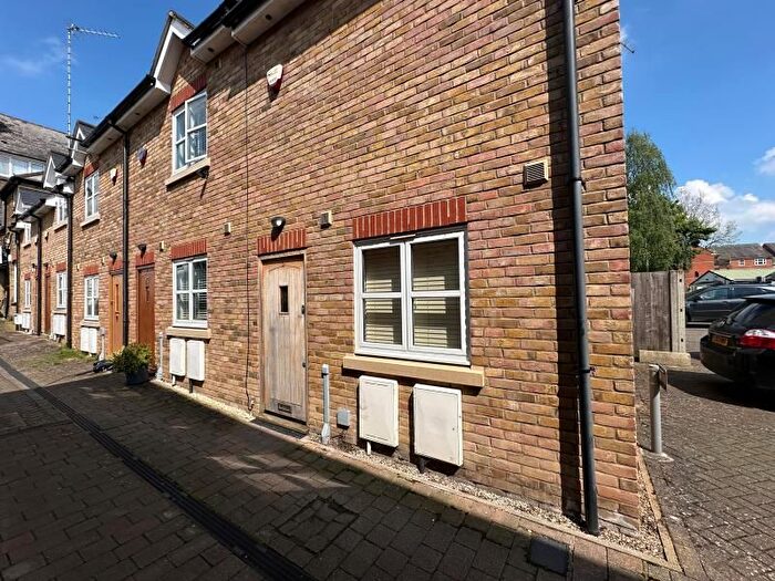 1 Bedroom Terraced House To Rent In Ebury Road, Rickmansworth, WD3