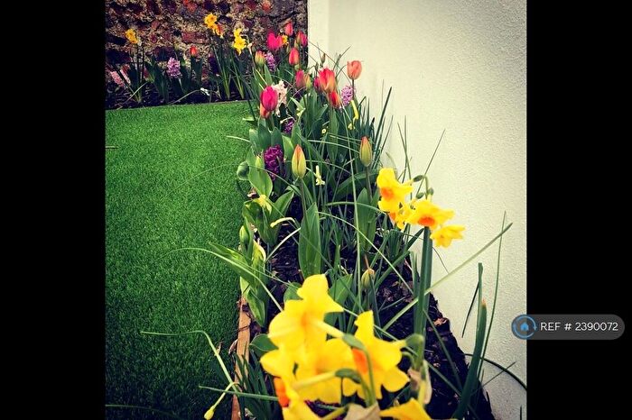 1 Bedroom Flat To Rent In Hove Park Villas Private Garden, Hove, BN3