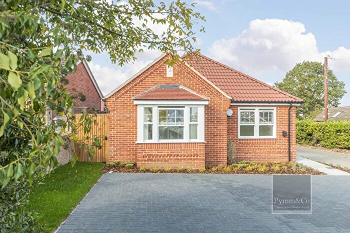 3 Bedroom Bungalow For Sale In Saint Georges Drive, Brundall, NR13