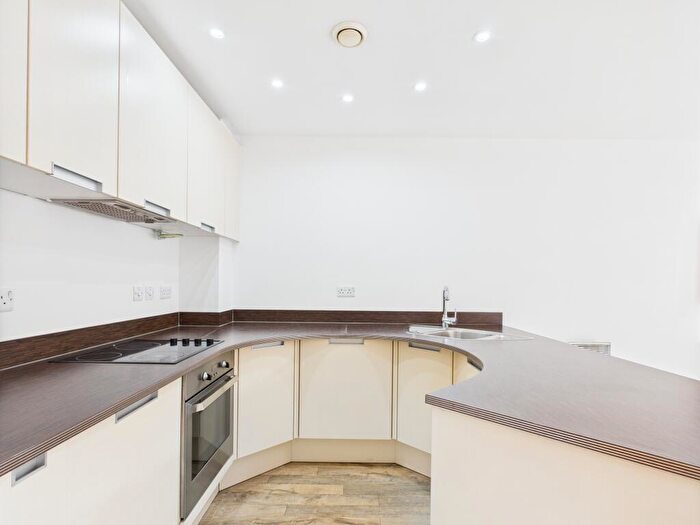 1 Bedroom Flat For Sale In Essex Street, City Centre, Birmingham, B5