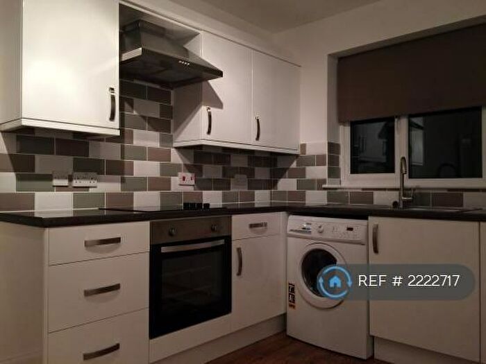 1 Bedroom Flat To Rent In Milton Road, Southampton, SO15
