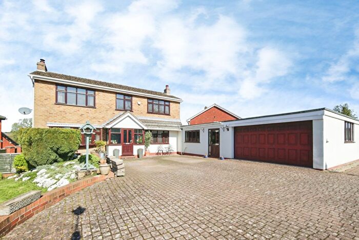 4 Bedroom Detached House For Sale In Atherstone Road, Birmingham, West Midlands, B46