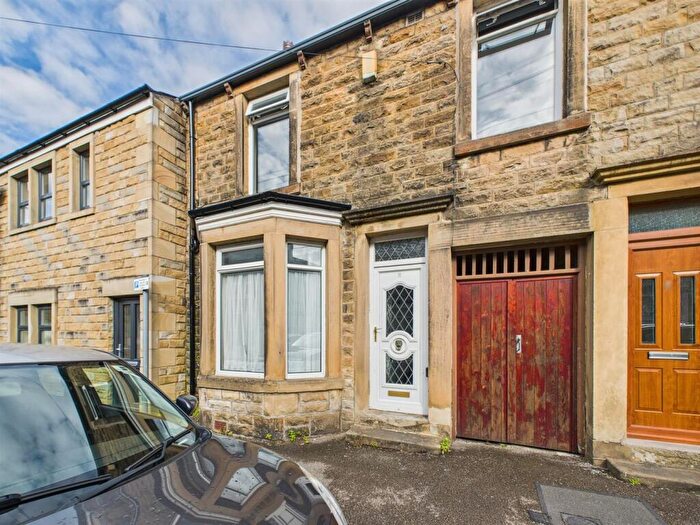 4 Bedroom Terraced House For Sale In Railway Street, Lancaster, LA1