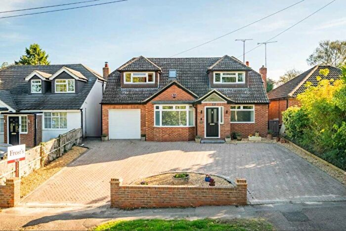 5 Bedroom Detached House For Sale In Manor Road, Caddington, Luton, Bedfordshire, LU1