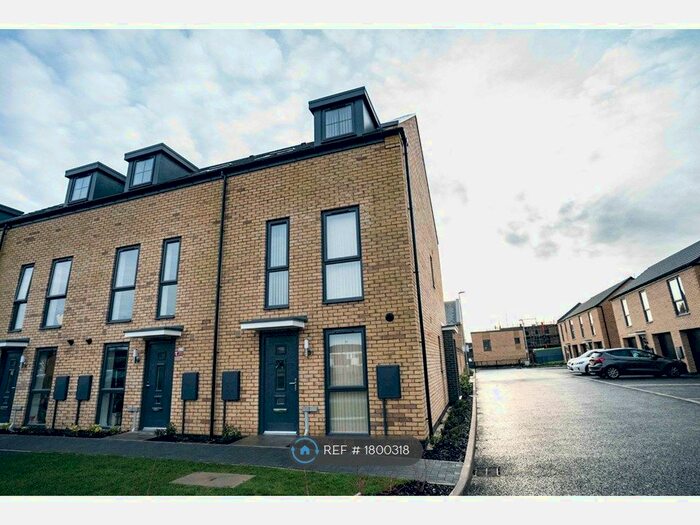 3 Bedroom End Of Terrace House To Rent In Rowton Lane, Birmingham, B5
