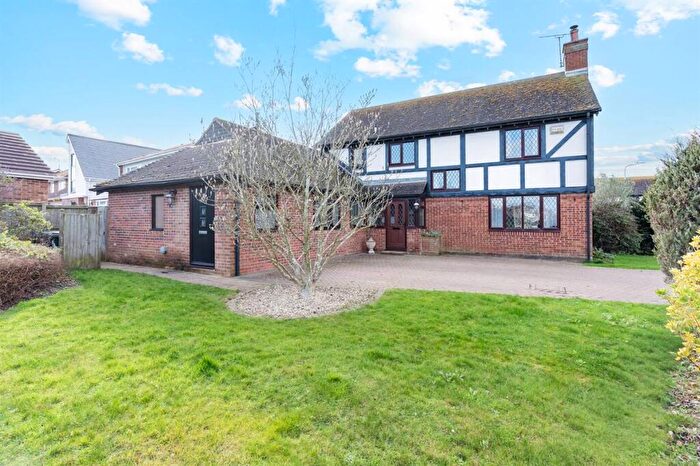 5 Bedroom Detached House For Sale In The Russets, Chestfield, Whitstable, CT5