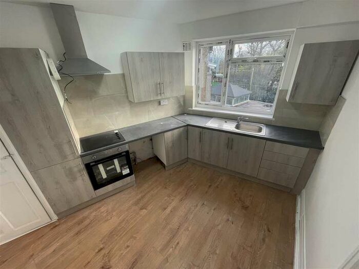 3 Bedroom Apartment To Rent In Canons Corner, Edgware, HA8