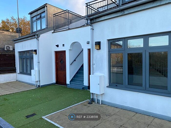 3 Bedroom Flat To Rent In Witham Road, London, W13