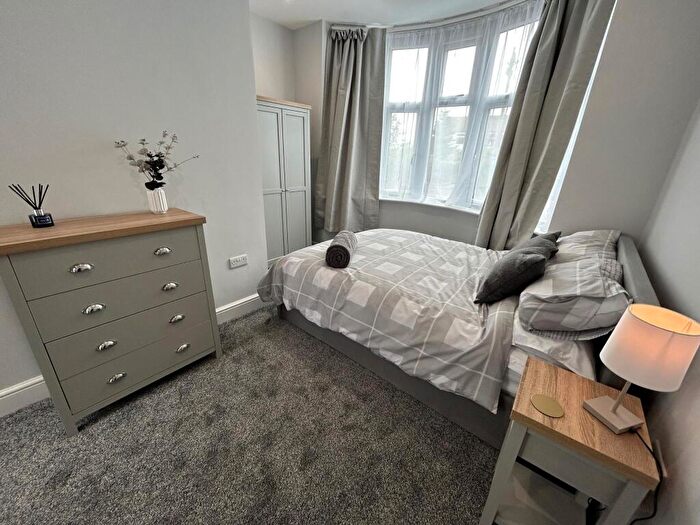 1 Bedroom Semi-Detached House To Rent In Arundel Avenue, Mickleover, Derby, DE3