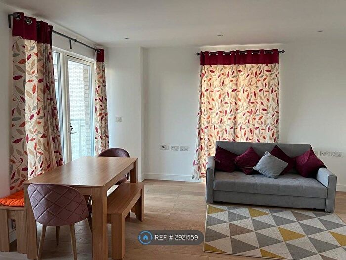1 Bedroom Flat To Rent In Liberty Bridge Road, London, E15
