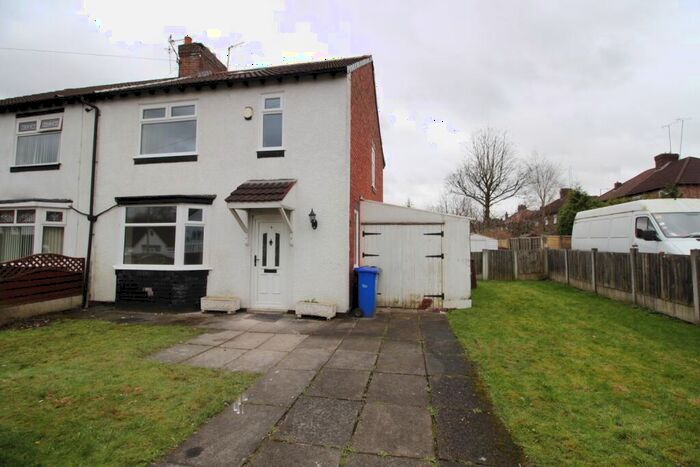 3 Bedroom Semi-Detached House To Rent In Northbrook Avenue, Crumpsall, Manchester, M8