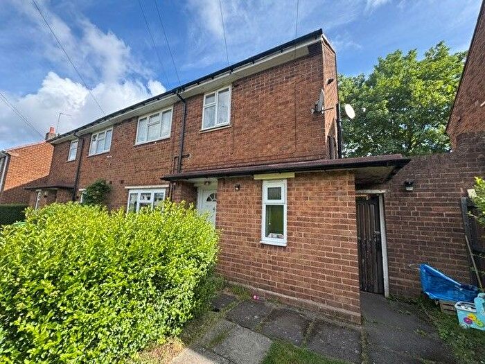 1 Bedroom Maisonette To Rent In Essex Avenue, West Bromwich, B71