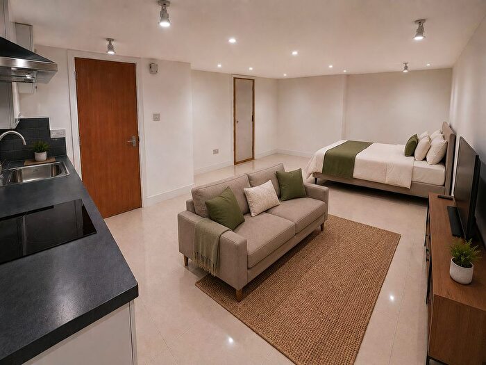 Studio To Rent In Bridge Road, Woolston, SO19