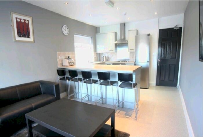 1 Bedroom Property To Rent In Pod, Mill Lane, L13