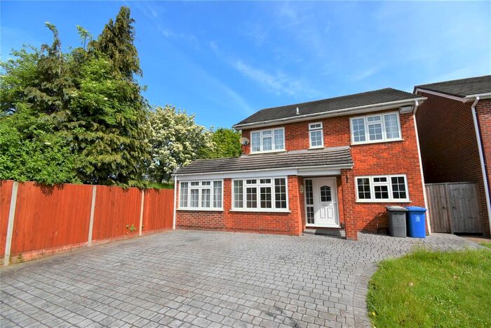 4 Bedroom Detached House To Rent In Norden Close, Maidenhead, Berkshire, SL6