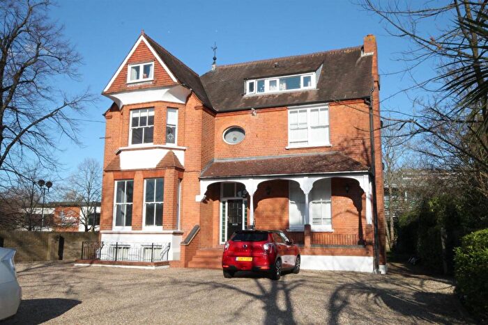 1 Bedroom Apartment For Sale In North Street, Carshalton, SM5