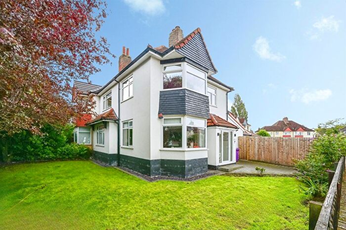 3 Bedroom Semi Detached House For Sale In Shenley Road, Liverpool, L15
