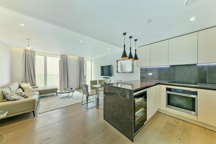 2 Bedroom Flat To Rent In Vaughan Way, London, E1W