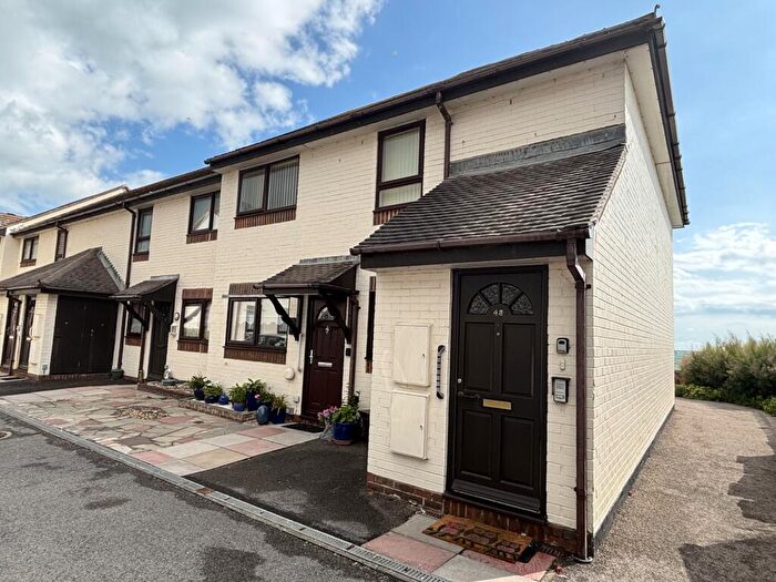 2 Bedroom Flat For Sale In Clayton Road, Selsey, PO20