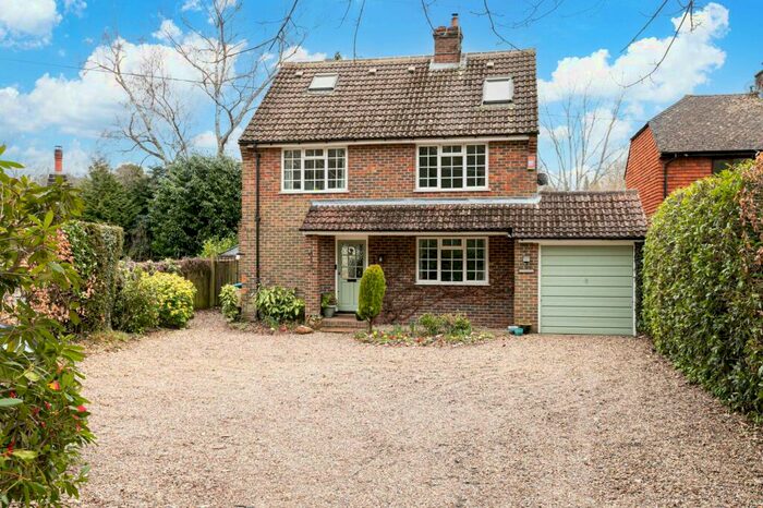 4 Bedroom Detached House For Sale In Felcourt Road, Felcourt, RH19