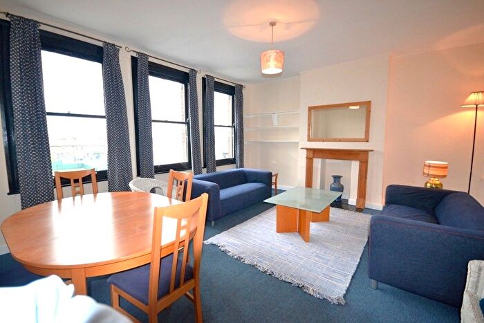 1 Bedroom Flat To Rent In Chamberlayne Road, Kensal Green, London, NW10