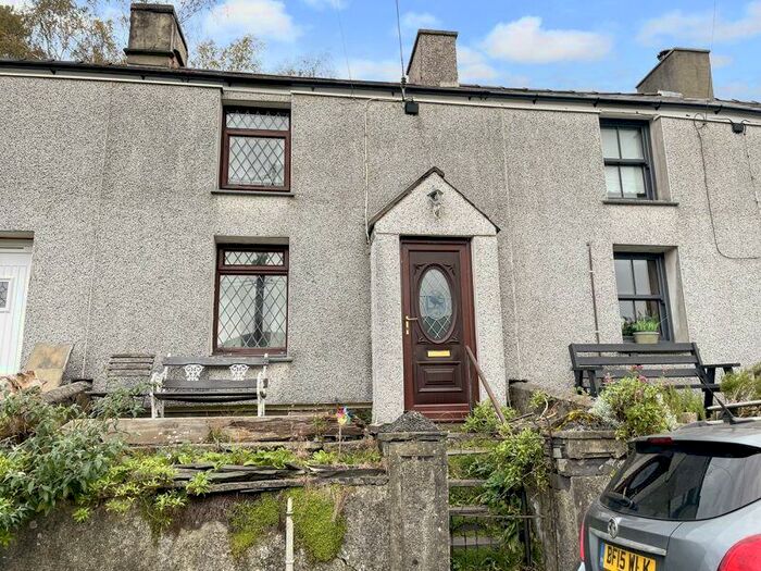2 Bedroom Terraced House For Sale In Nantlle, LL54