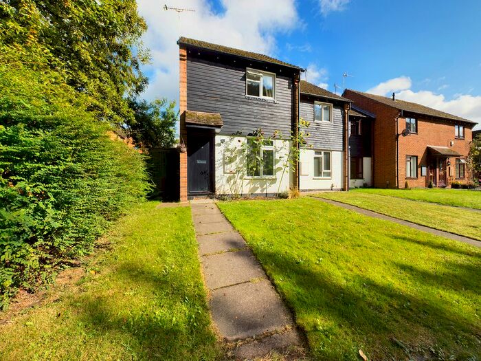 2 Bedroom End Of Terrace House To Rent In Portway Drive, High Wycombe, HP12