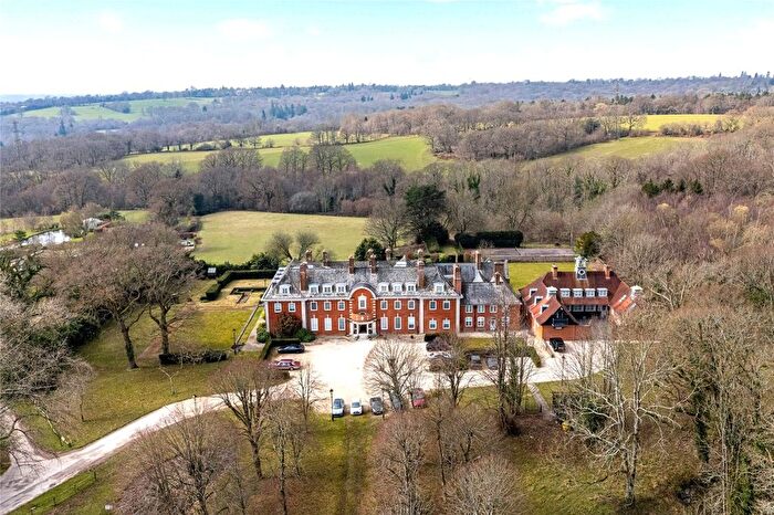 2 Bedroom Flat To Rent In Brantridge Lane, Balcombe, Haywards Heath, West Sussex, RH17