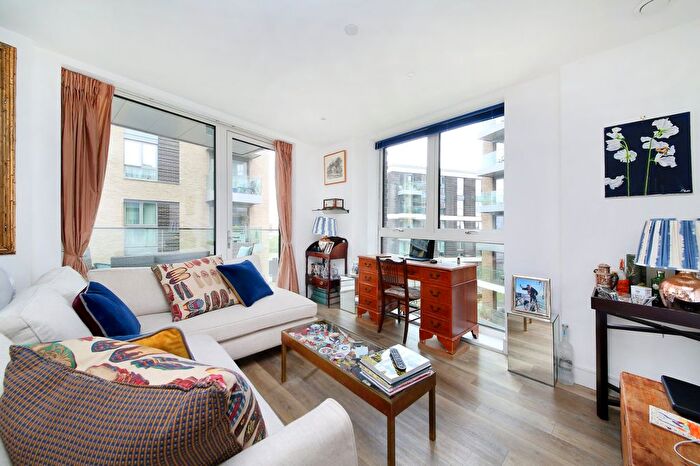 2 Bedroom Flat For Sale In Brunskill House, Bridges Court Road, SW11