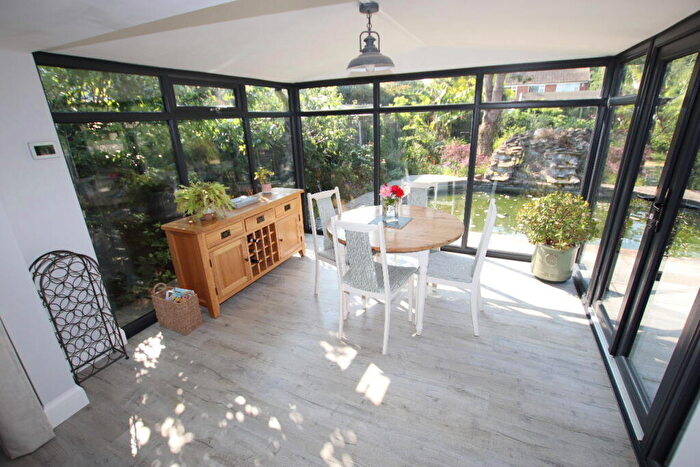 2 Bedroom Bungalow For Sale In New Town Road, Thorpe Le Soken, CO16