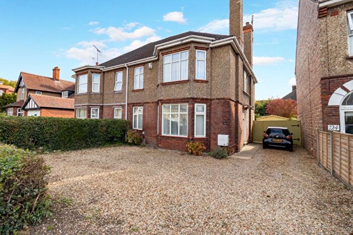 4 Bedroom Semi-Detached House For Sale In Gaywood Road, King's Lynn, Norfolk, PE30