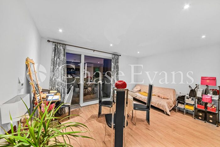 1 Bedroom Flat For Sale In Hester House, Connington Road, Lewisham, London, SE13