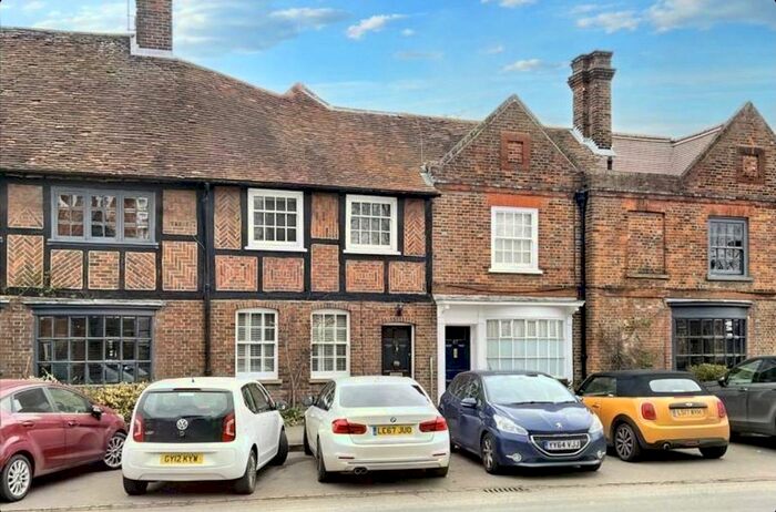 2 Bedroom Terraced House To Rent In Wycombe End, Beaconsfield, HP9