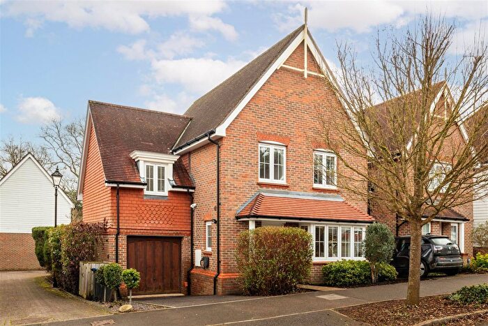 4 Bedroom Detached House For Sale In Renfields, Haywards Heath, RH16