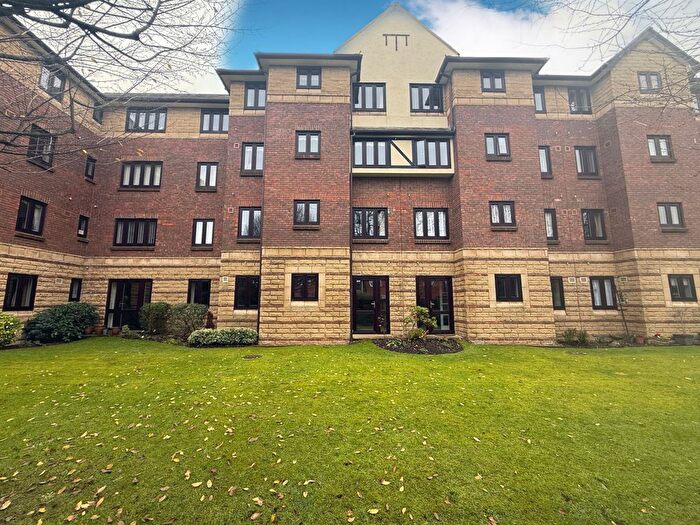1 Bedroom Flat For Sale In Liddiard Court Belfry Drive, Wollaston, Stourbridge, DY8