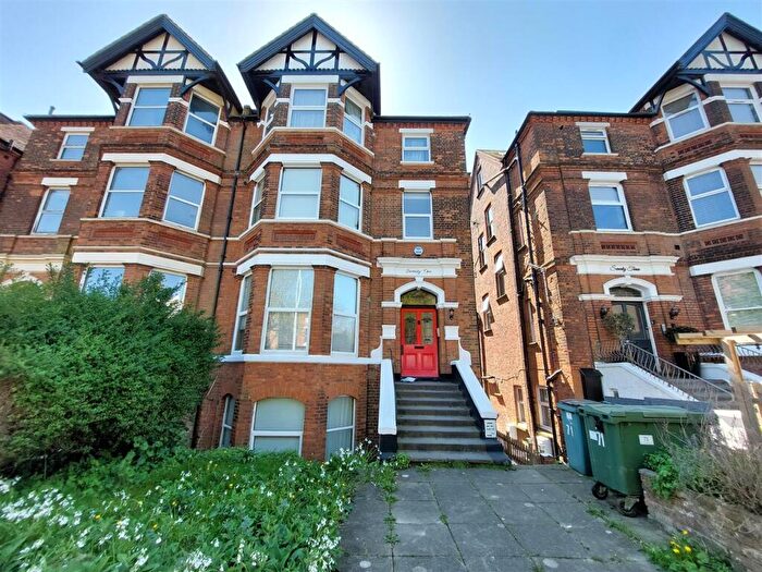 1 Bedroom Flat For Sale In Rear Garden Flat, Bouverie Road West, Folkestone, CT20
