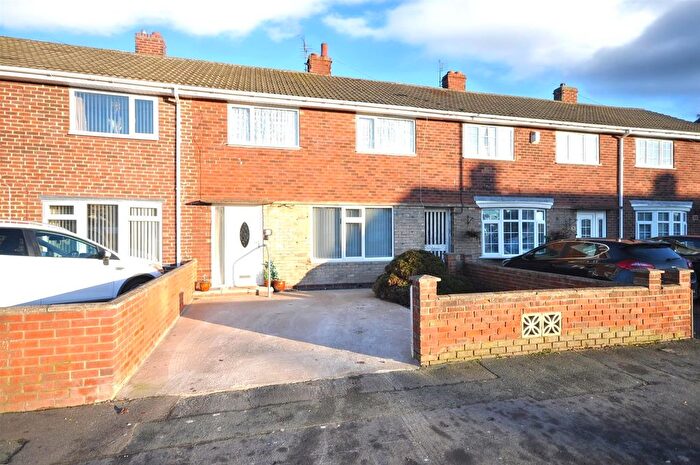 3 Bedroom Terraced House For Sale In Haynes Road, Thorne, Doncaster, DN8