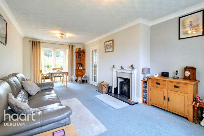2 Bedroom Detached Bungalow For Sale In Eastgate, Shipdham, IP25
