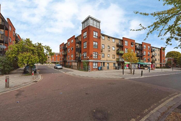 2 Bedroom Flat For Sale In Hirst Crescent, Wembley, HA9