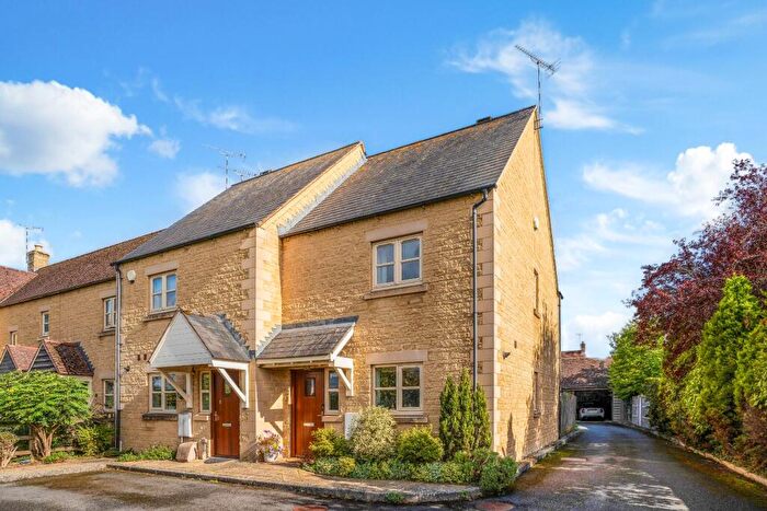 2 Bedroom End Of Terrace House For Sale In The Beeches, Todenham Road, Moreton-In-Marsh, Gloucestershire, GL56