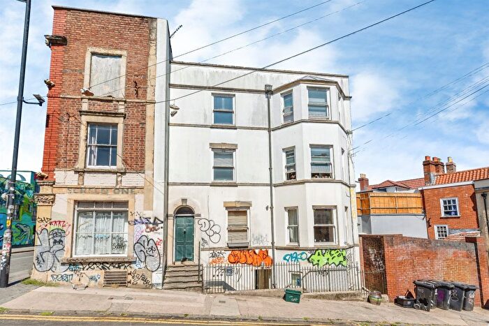 1 Bedroom Flat For Sale In Hillgrove Street, Stokes Croft, Bristol, BS2